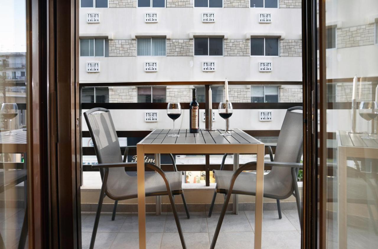 Armi Luxury Apartment In The Heart Of The City 하니아 외부 사진